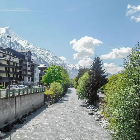 Vue Montblanc Magique En Centre-ville Avec Parking 霞慕尼